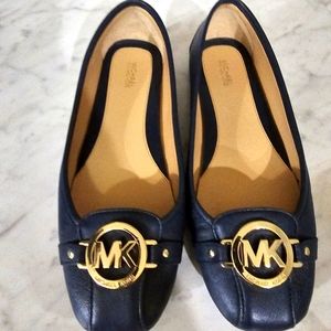 Michael Kors flats womens size 9.5m blue with gold MK on toe